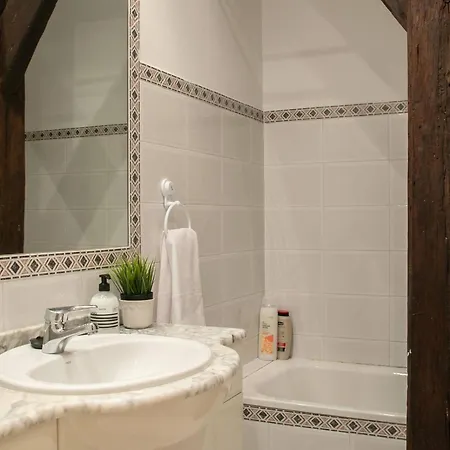 Апартаменты Barrenkale Old Town Alde Zaharra *